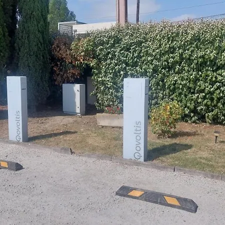 Logis Restaurant Le Clos Saint Loup Szálloda Bram