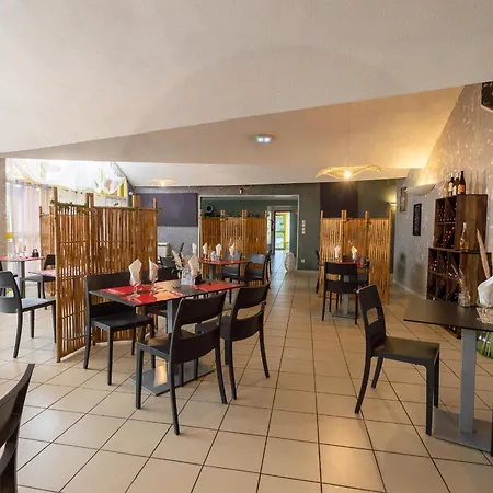Logis Restaurant Le Clos Saint Loup 2*