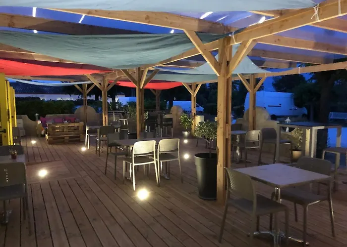 Logis Restaurant Le Clos Saint Loup 2* Bram