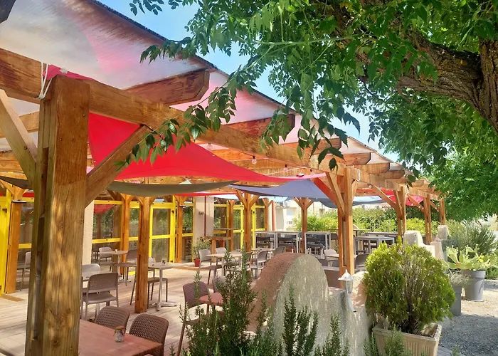 Logis Restaurant Le Clos Saint Loup 2* Bram